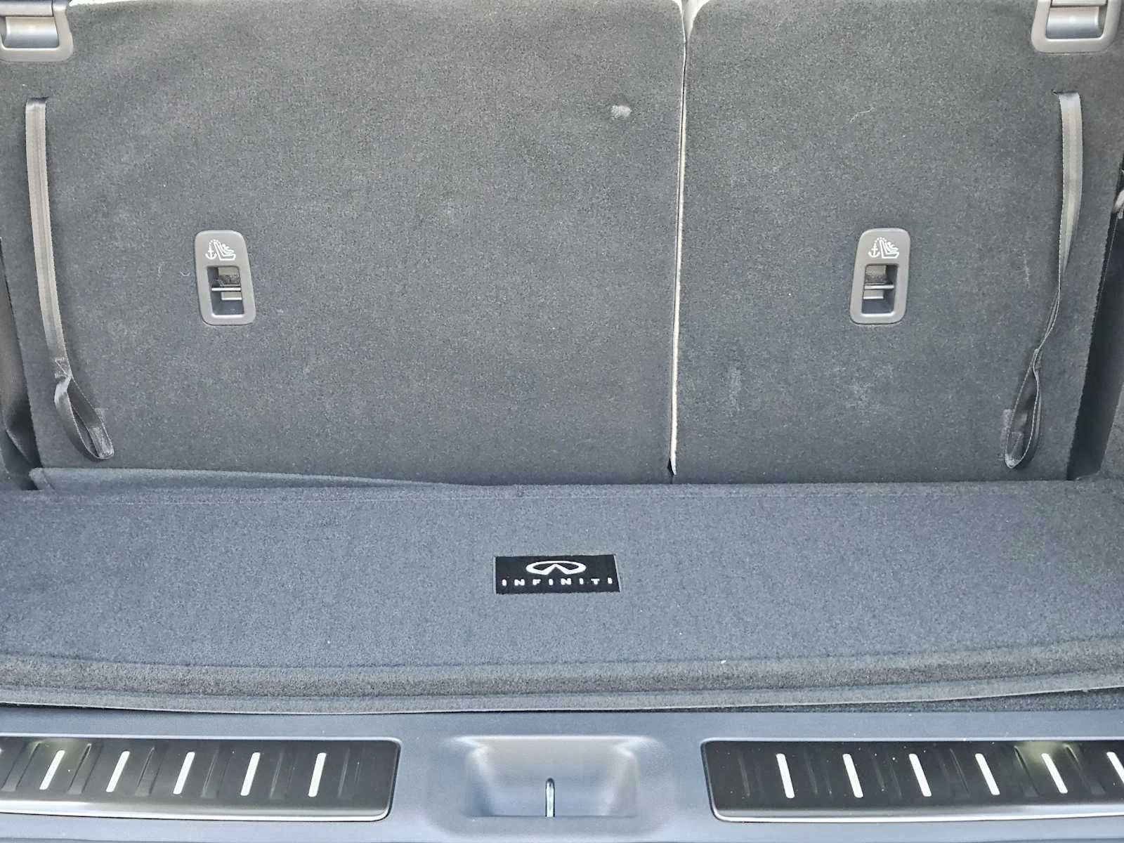 Certified Used 2026 Mineral Black INFINITI AUTOGRAPH image 29