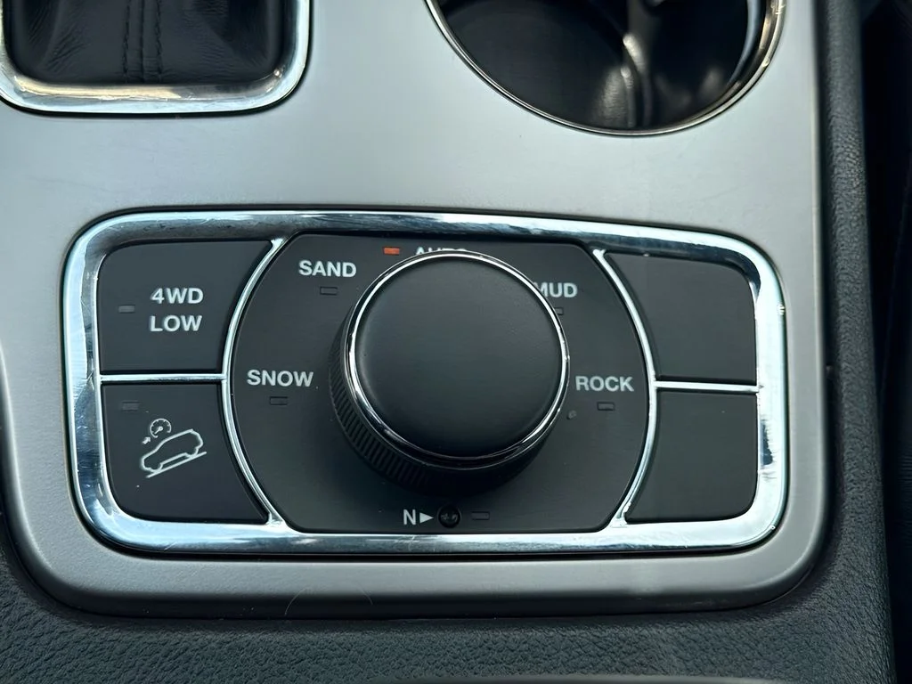 Used 2019 Black Jeep Limited X image 14