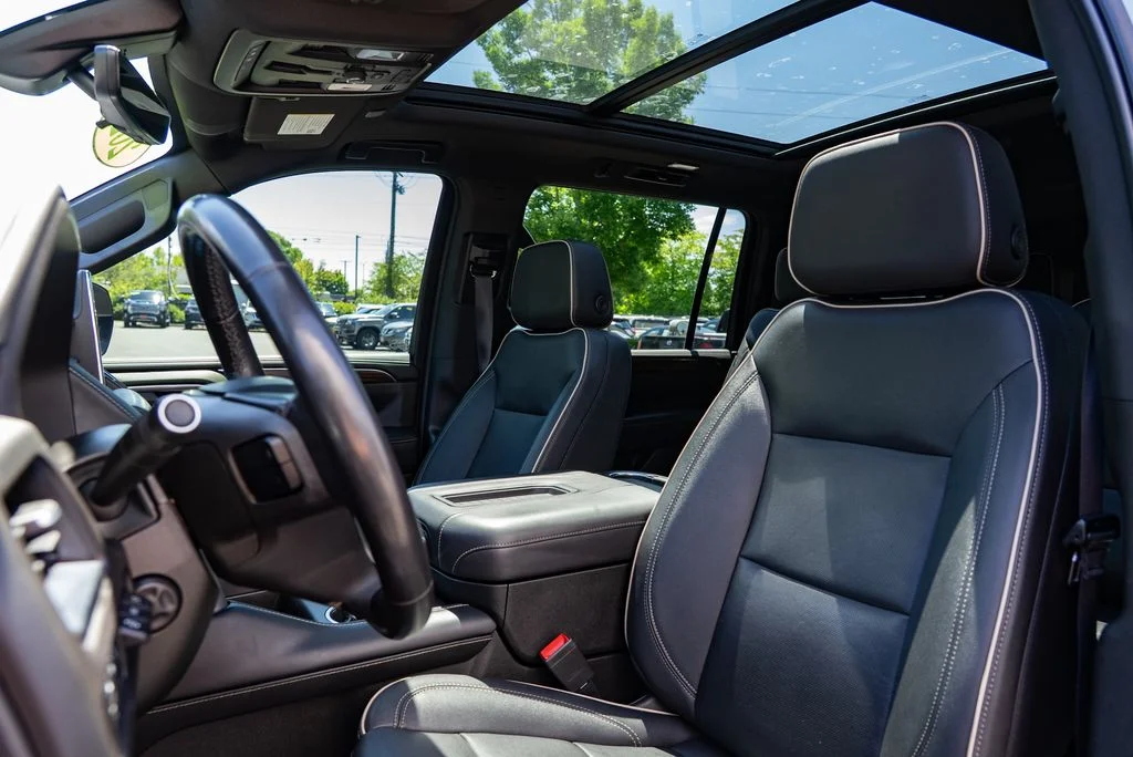 Used 2022 Beige Chevrolet Premier image 23