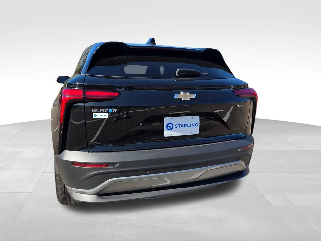 2025 Chevrolet Blazer EV LT - Photo 7