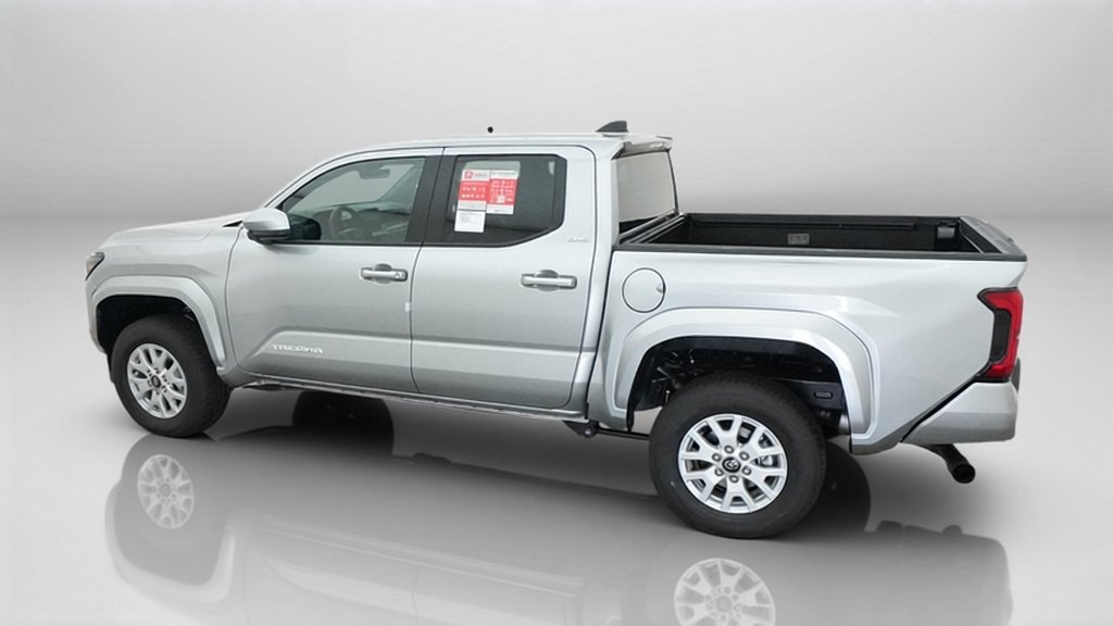 New 2026 Silver Toyota SR5 image 15