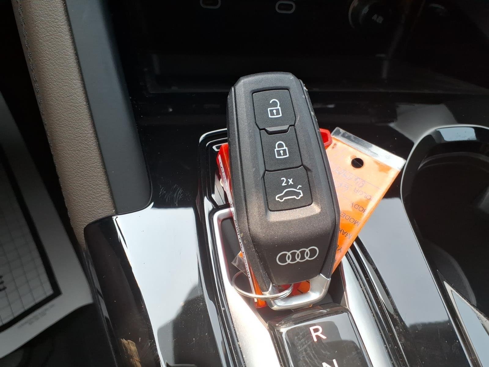 Certified Used 2025 District Green Metallic Audi Premium Plus image 31