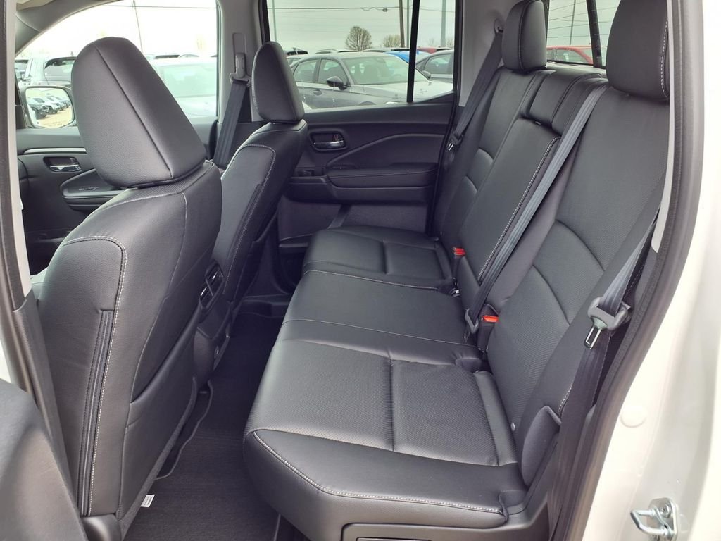 New 2026 Platinum White Pearl Honda RTL image 14