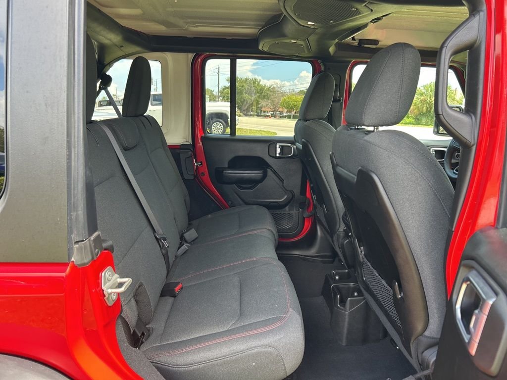2024 Jeep Wrangler 4-Door Rubicon - Photo 37