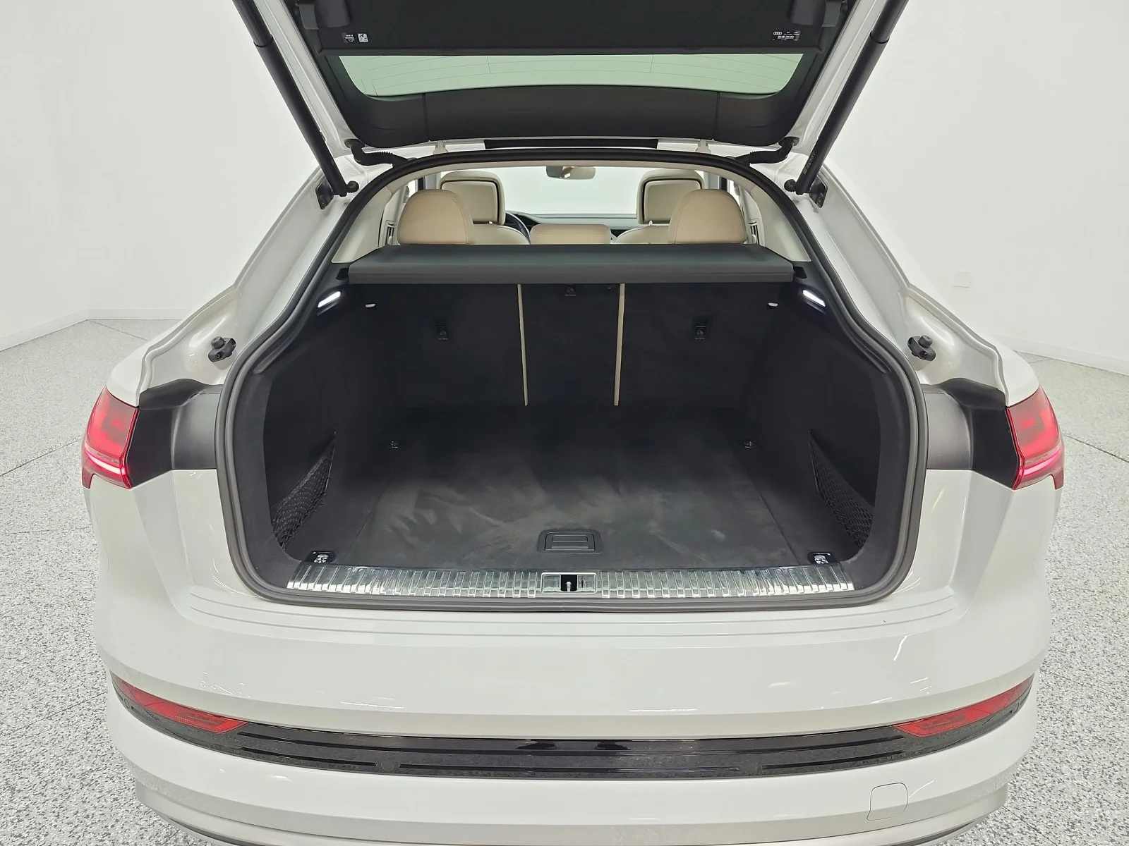 Used 2022 Glacier White Metallic Audi S line Premium quattro image 19