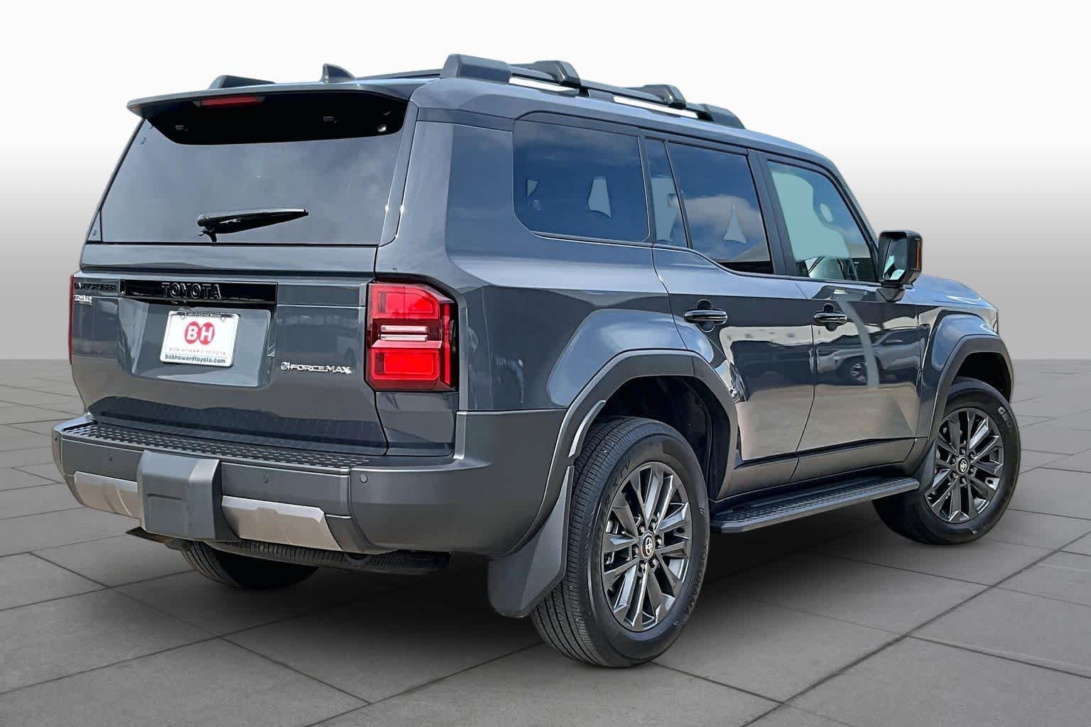 Used 2025 Underground Toyota  image 13