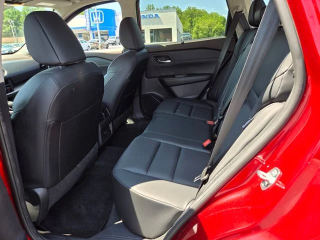 Used 2023 Red Nissan SV image 13
