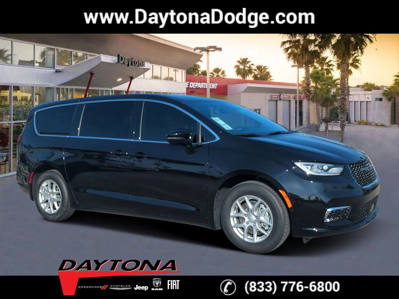 2026 Chrysler Pacifica Select's photo