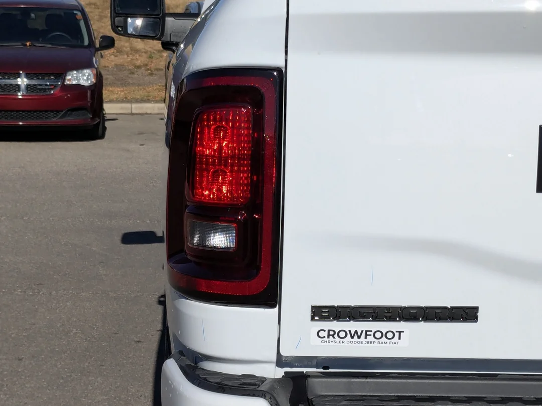 New 2026 White RAM Big Horn - - 5th W & Gooseneck Prep - Level 1 Plus Grp - Cummins HO & More! image 11