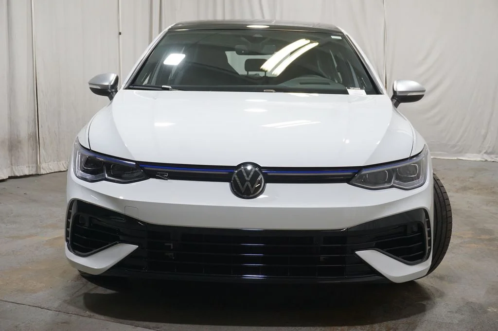 Used 2024 White Volkswagen 2.0T image 6