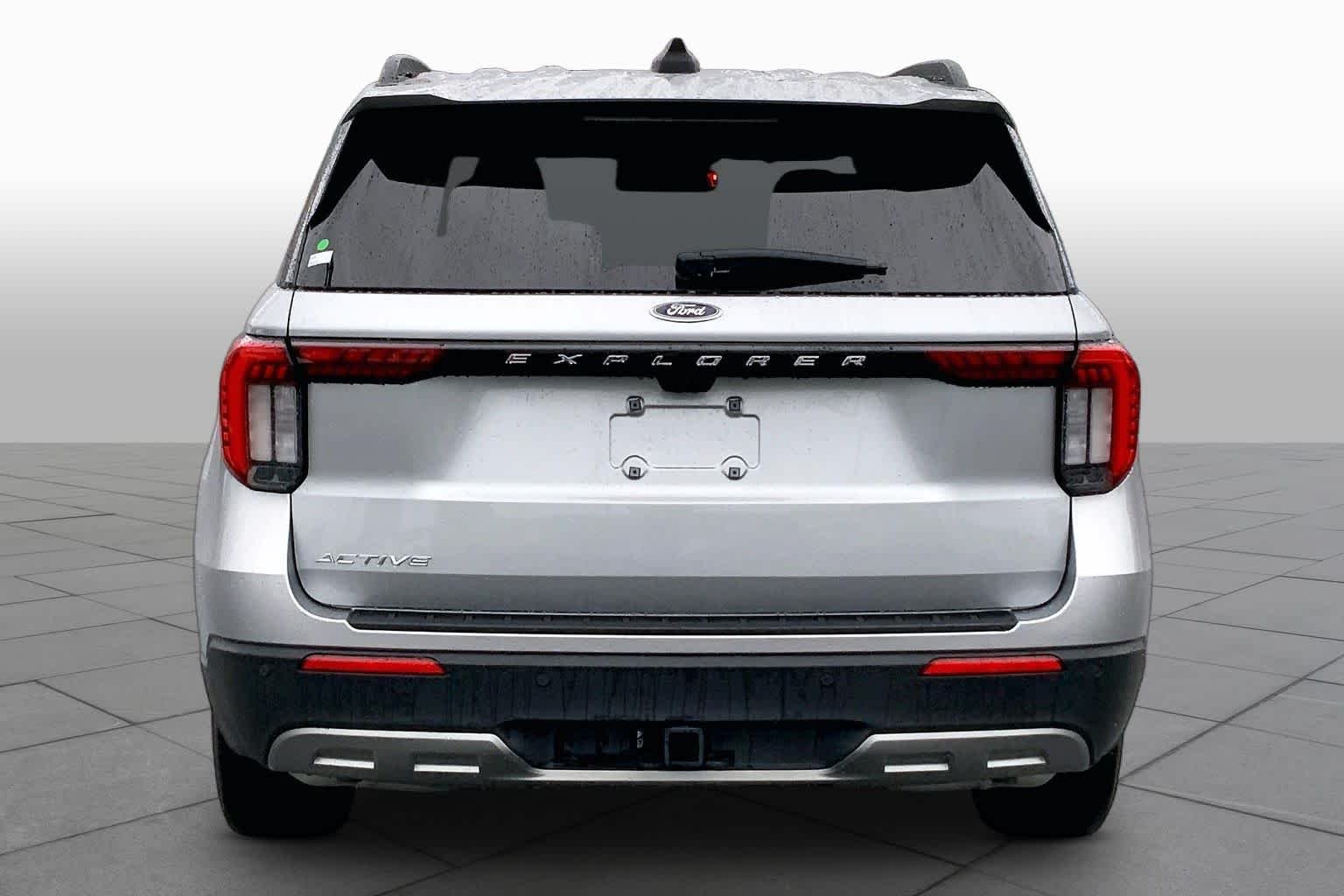 Certified Used 2025 Iconic Silver Metallic Ford Active image 5
