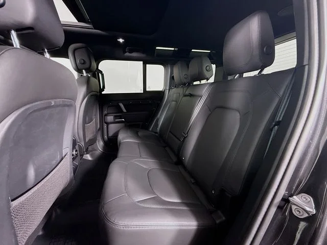 Certified Used 2024 Gray Land Rover V8 image 24