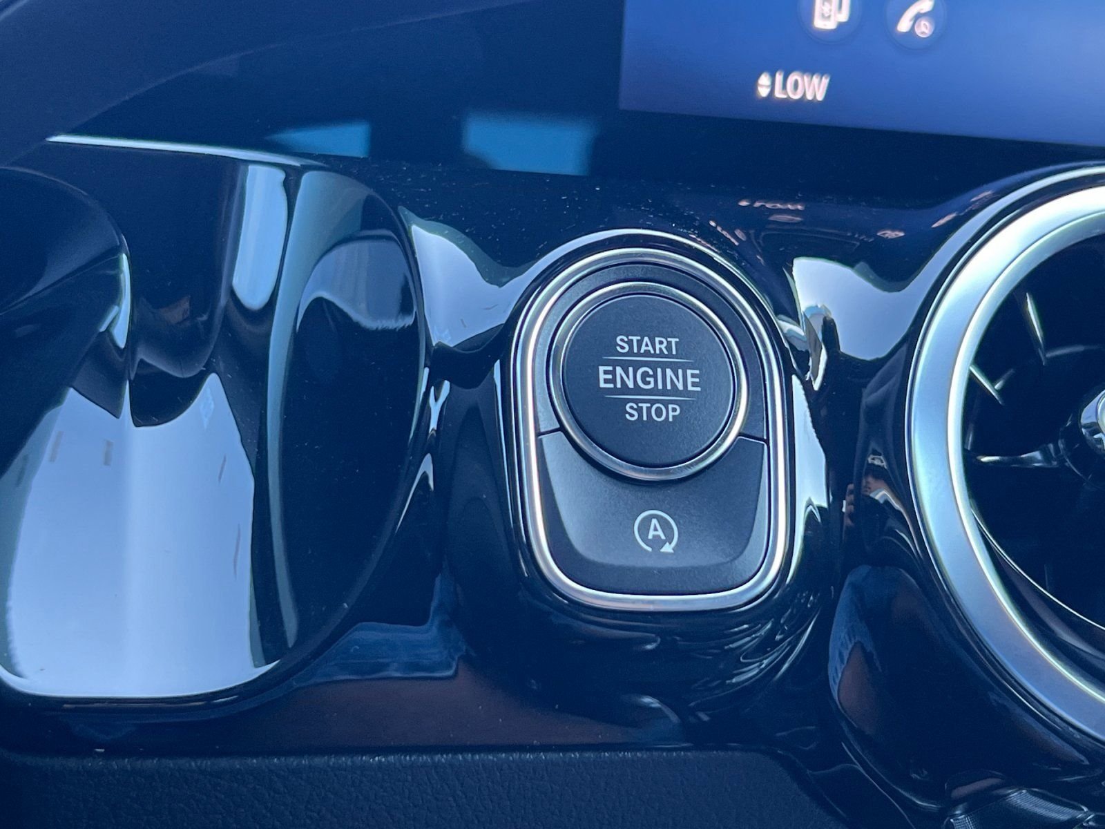 New 2026 Polar White Mercedes-Benz 250 image 24