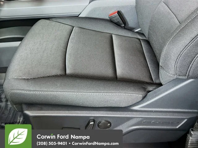 New 2026 Carbonized Gray Metallic Ford XLT image 22