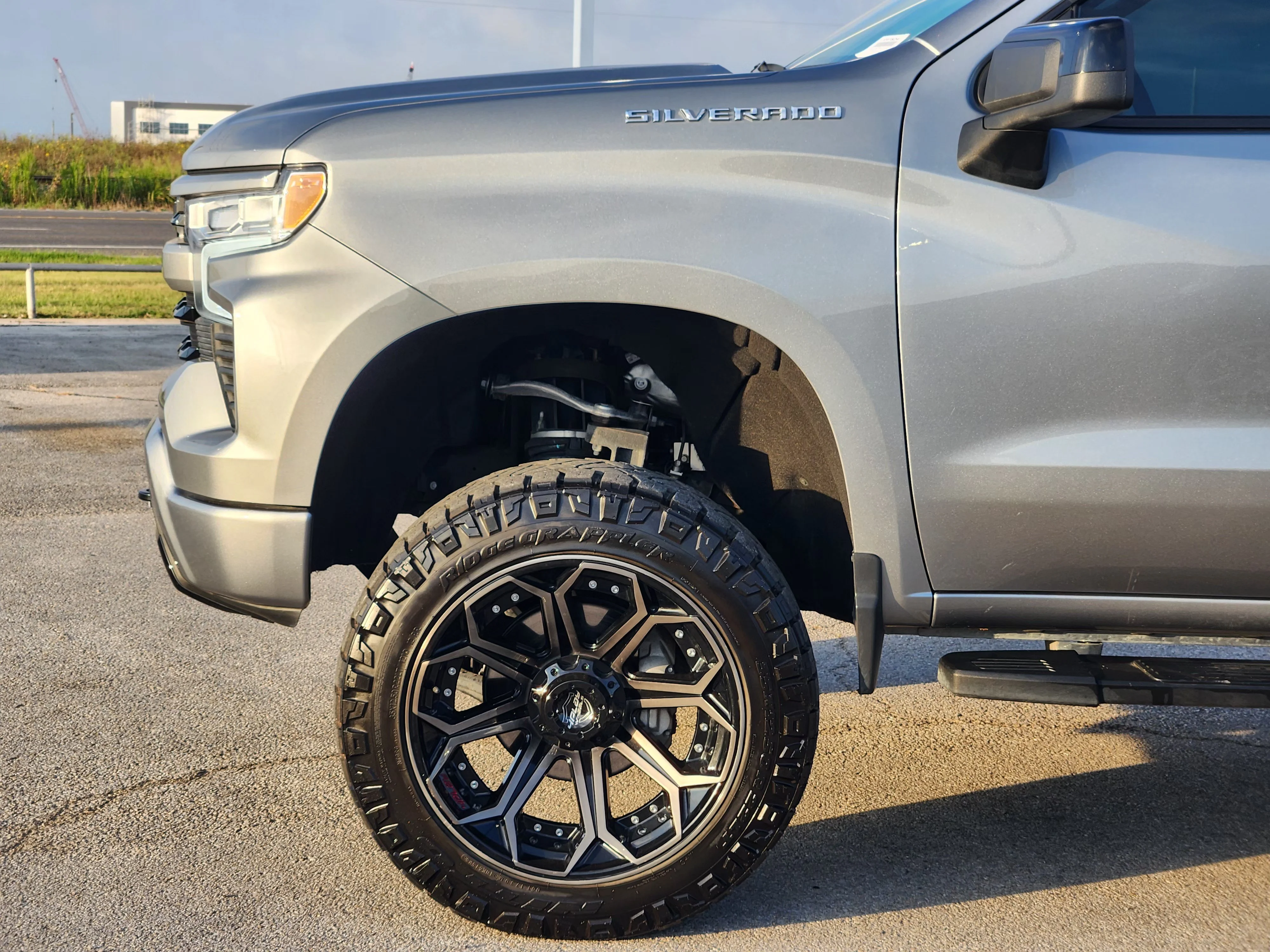 Used 2025 Sterling Gray Metallic Chevrolet RST image 9