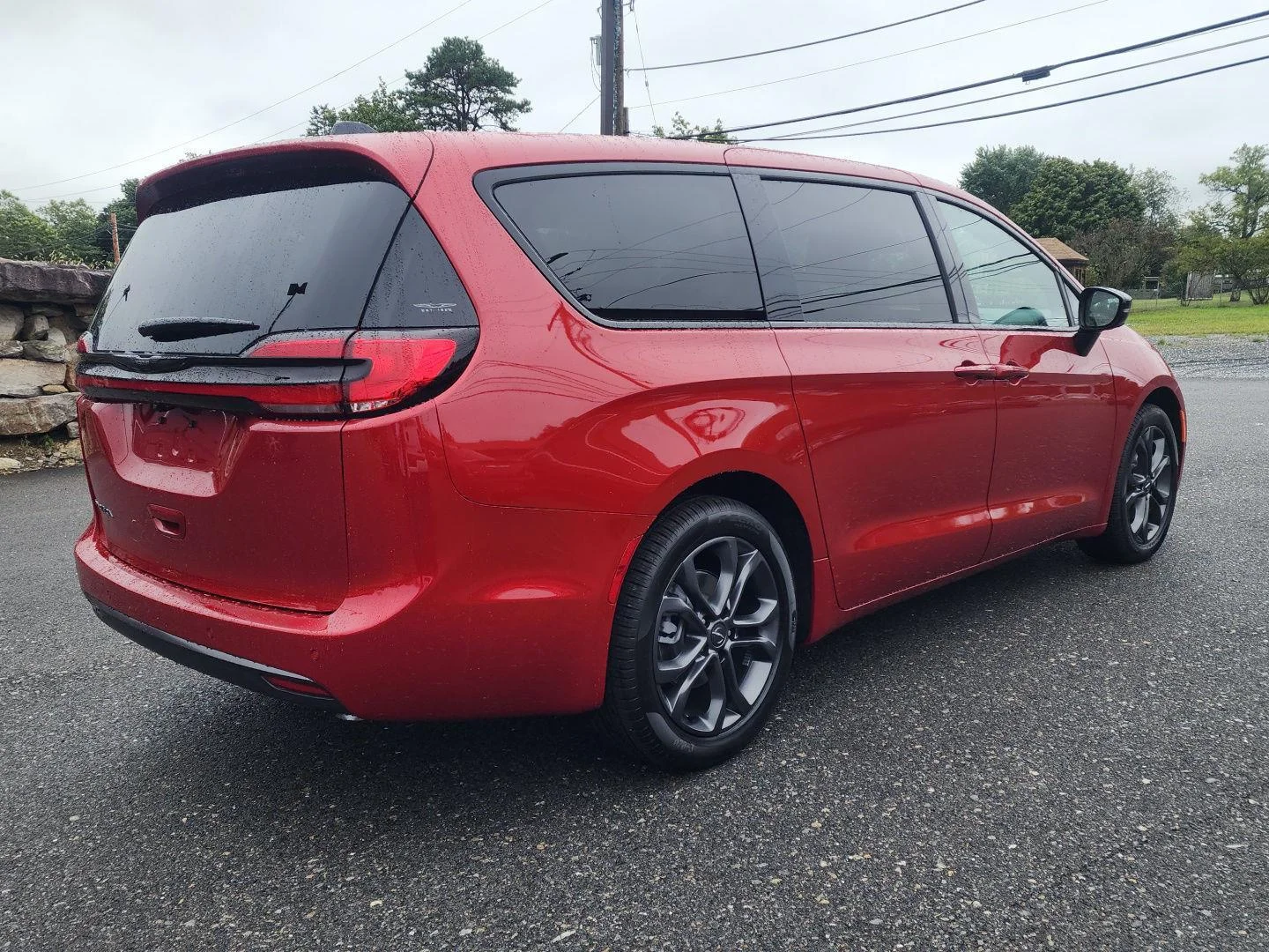 2026 Chrysler Pacifica Select - Photo 5