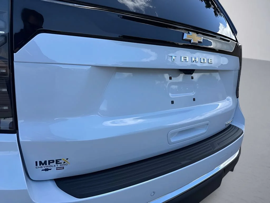 Used 2026 Polar White Tricoat Chevrolet Premier image 40