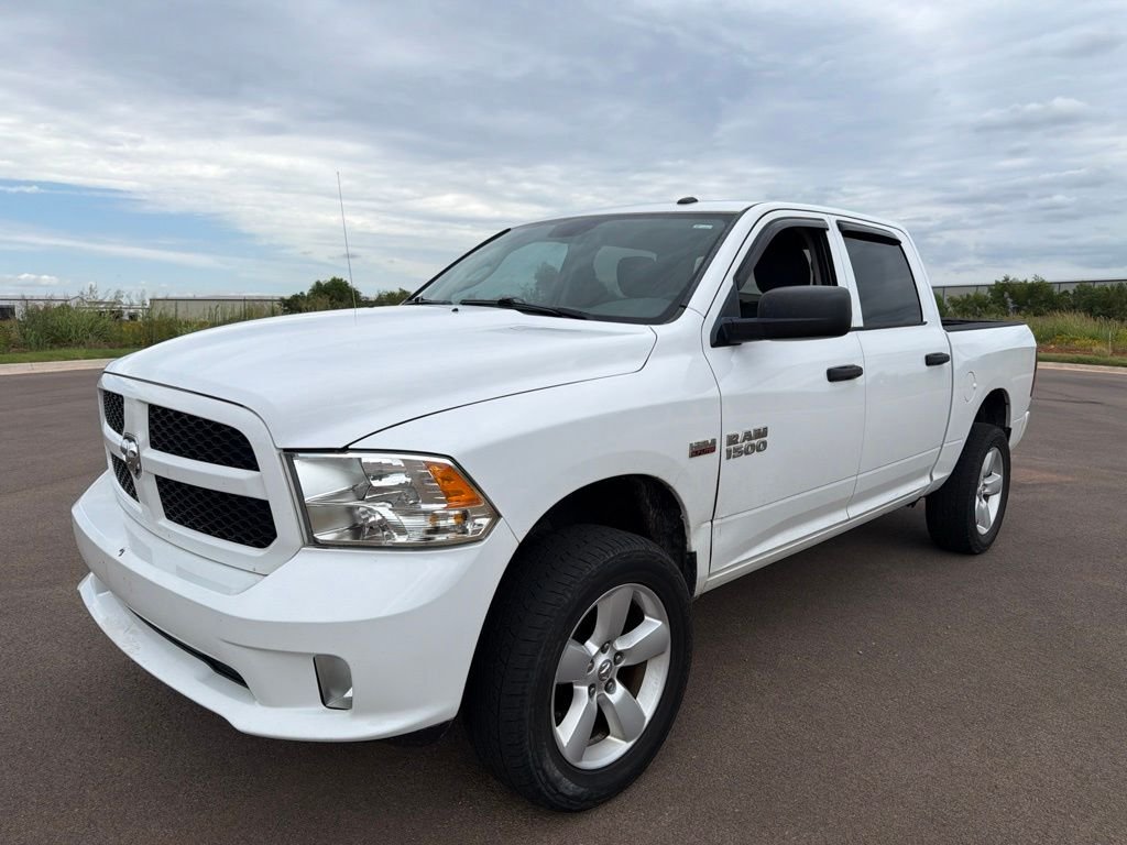 Used 2014 Bright White Clearcoat Ram Express image 1