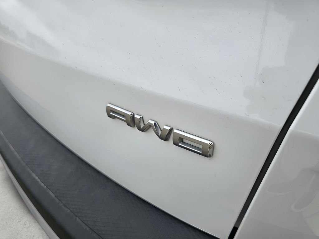Used 2024 Oxford White Ford Active image 28