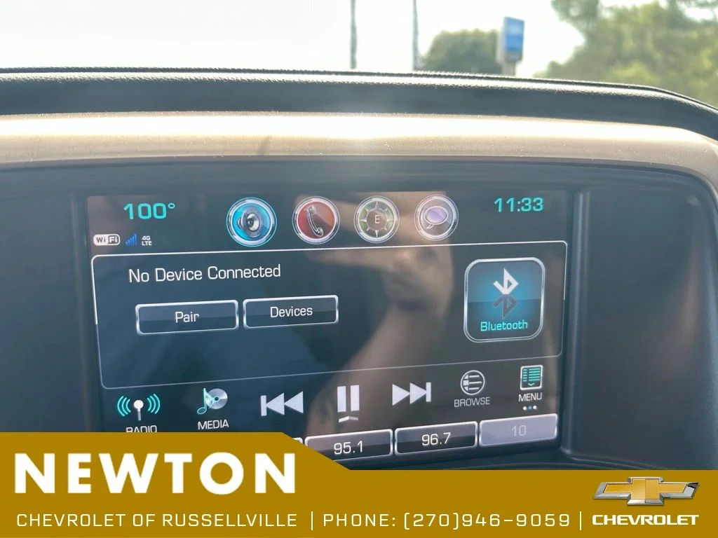 Used 2019 Summit White GMC Denali image 5