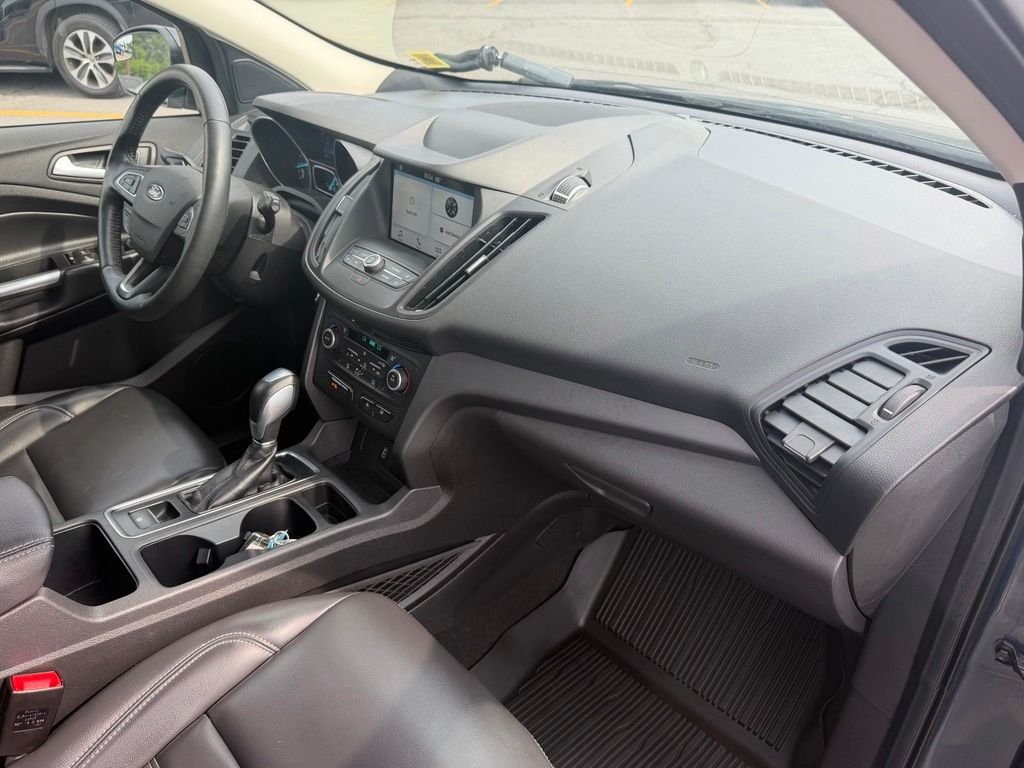 Certified Used 2019 Sea Green Ford SEL image 38
