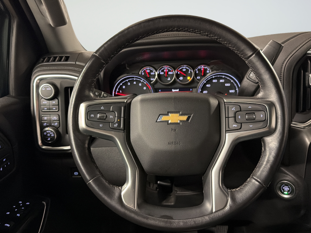 Used 2022 Black Chevrolet LTZ image 38