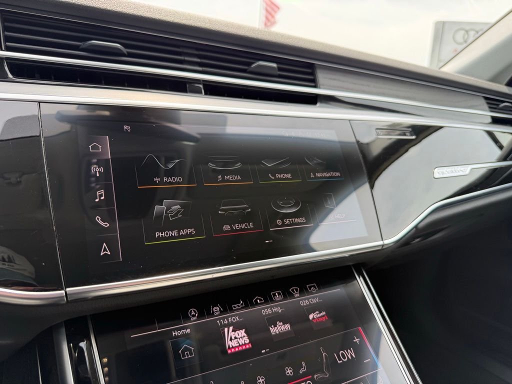 Used 2019 Black Audi L 55 image 40