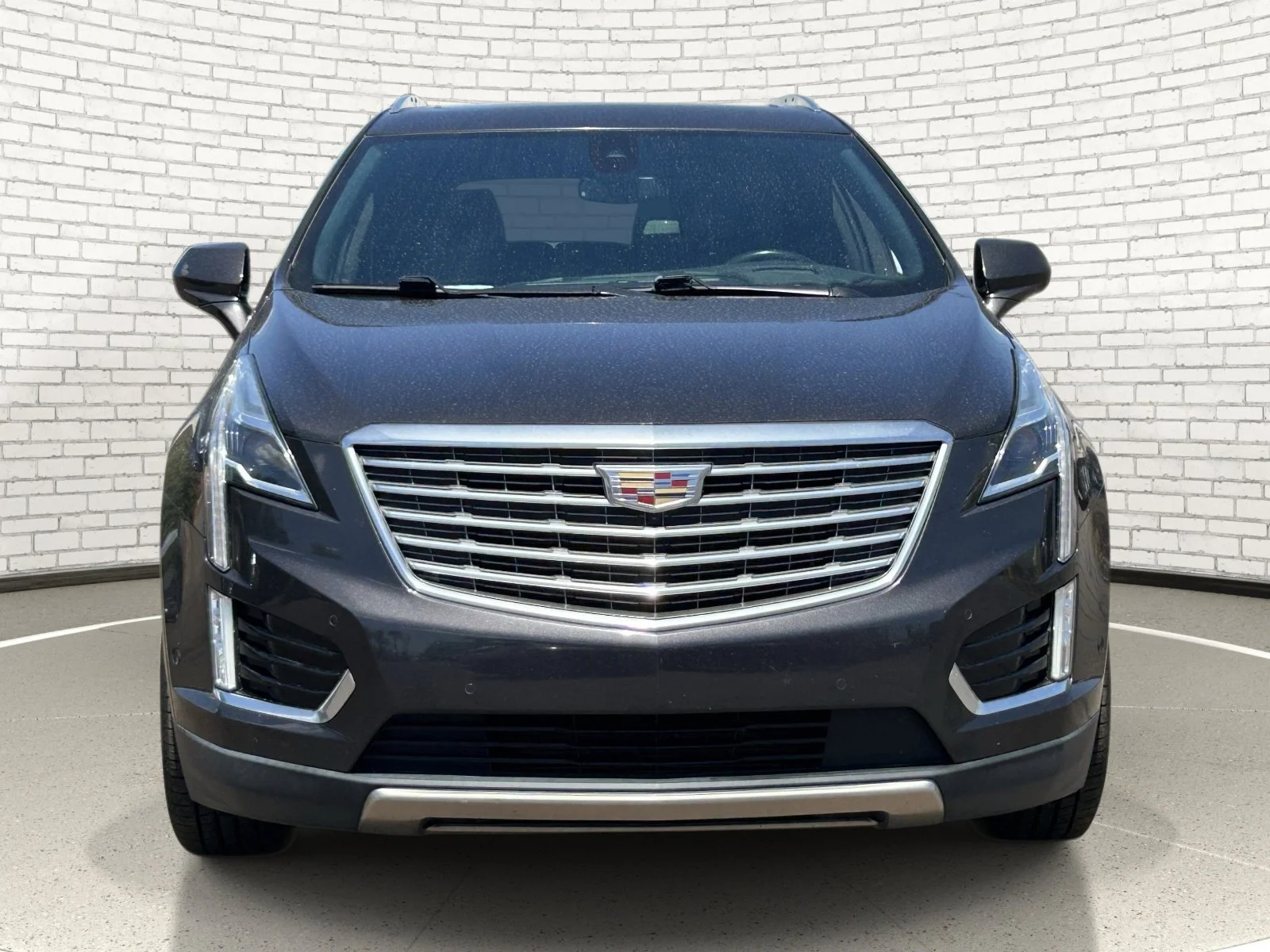 Used 2018 Dark Granite Metallic Cadillac Platinum AWD image 8