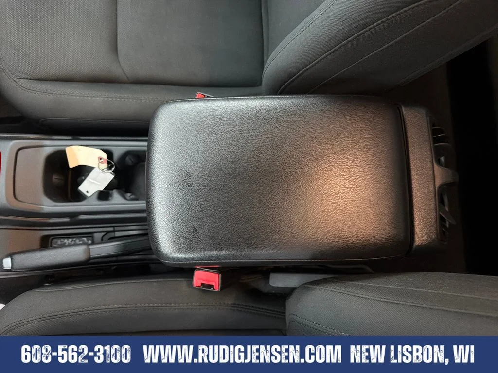 Used 2019 Black Jeep Sport S image 25