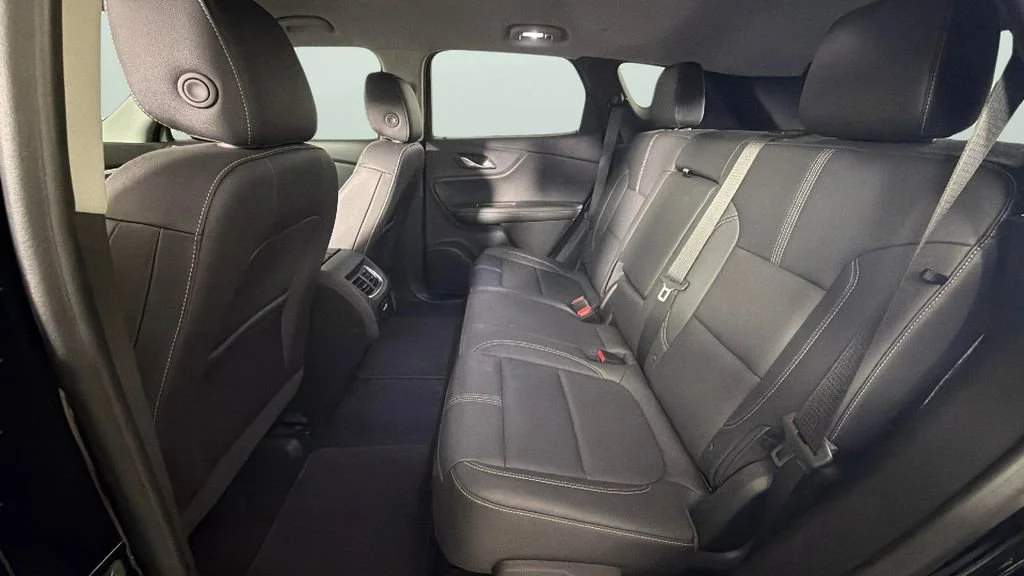 Used 2023 Black Chevrolet 3LT image 26