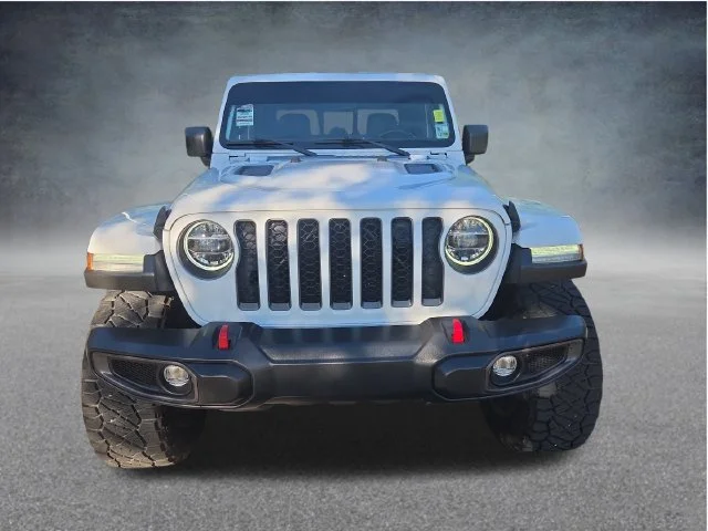 Used 2022 White Jeep Rubicon image 2