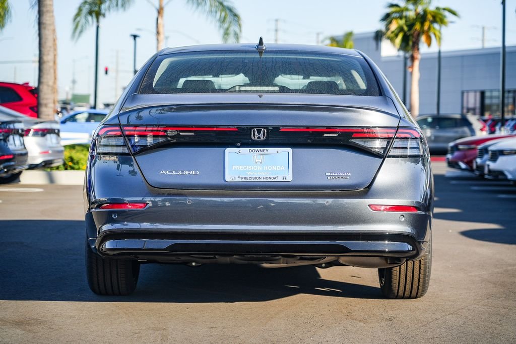 New 2026 Meteorite Gray Metallic Honda Touring image 8