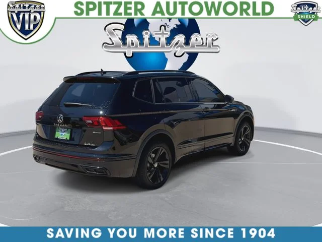 Used 2024 Black Volkswagen 2.0T SE R-Line Black image 9