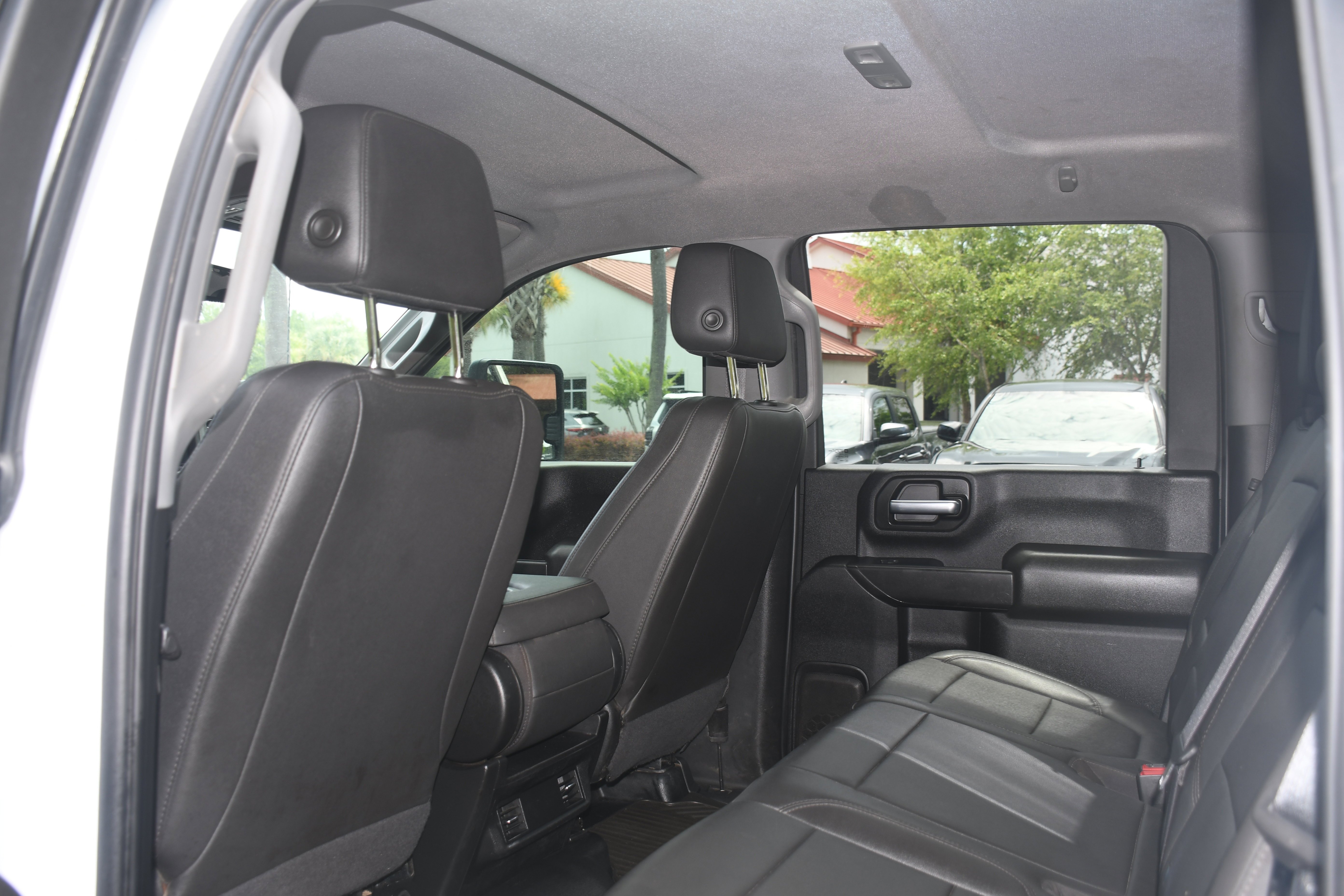 Used 2022 White GMC Pro image 13