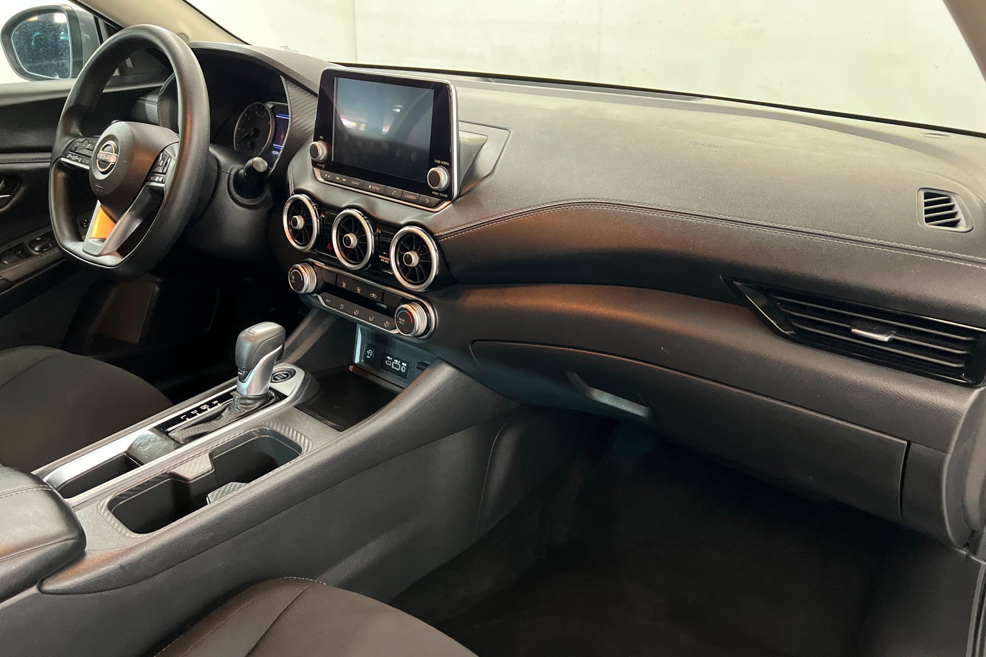 Used 2024 Gun Metallic Nissan SV image 24