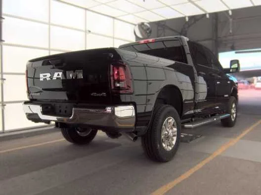 Used 2026 Diamond Black Crystal Pearlcoat Ram Big Horn image 4
