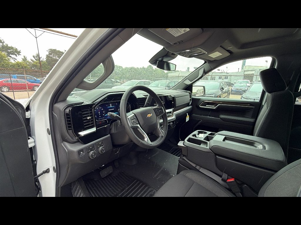 2026 Chevrolet Silverado 1500 LT - Photo 10