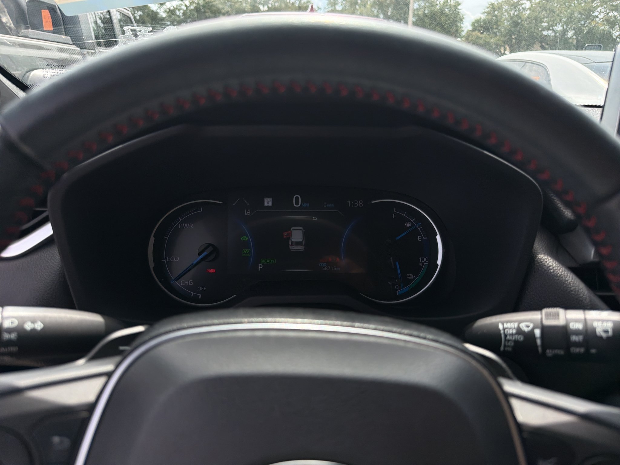 Used 2022 Blizzard Pearl/Midnight Black Metallic Toyota XSE image 8