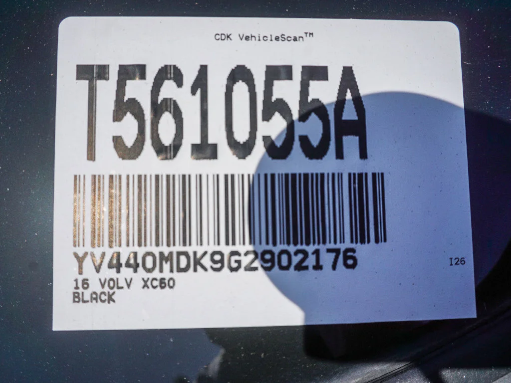 Used 2016 Black Volvo T5 Drive-E Premier image 26