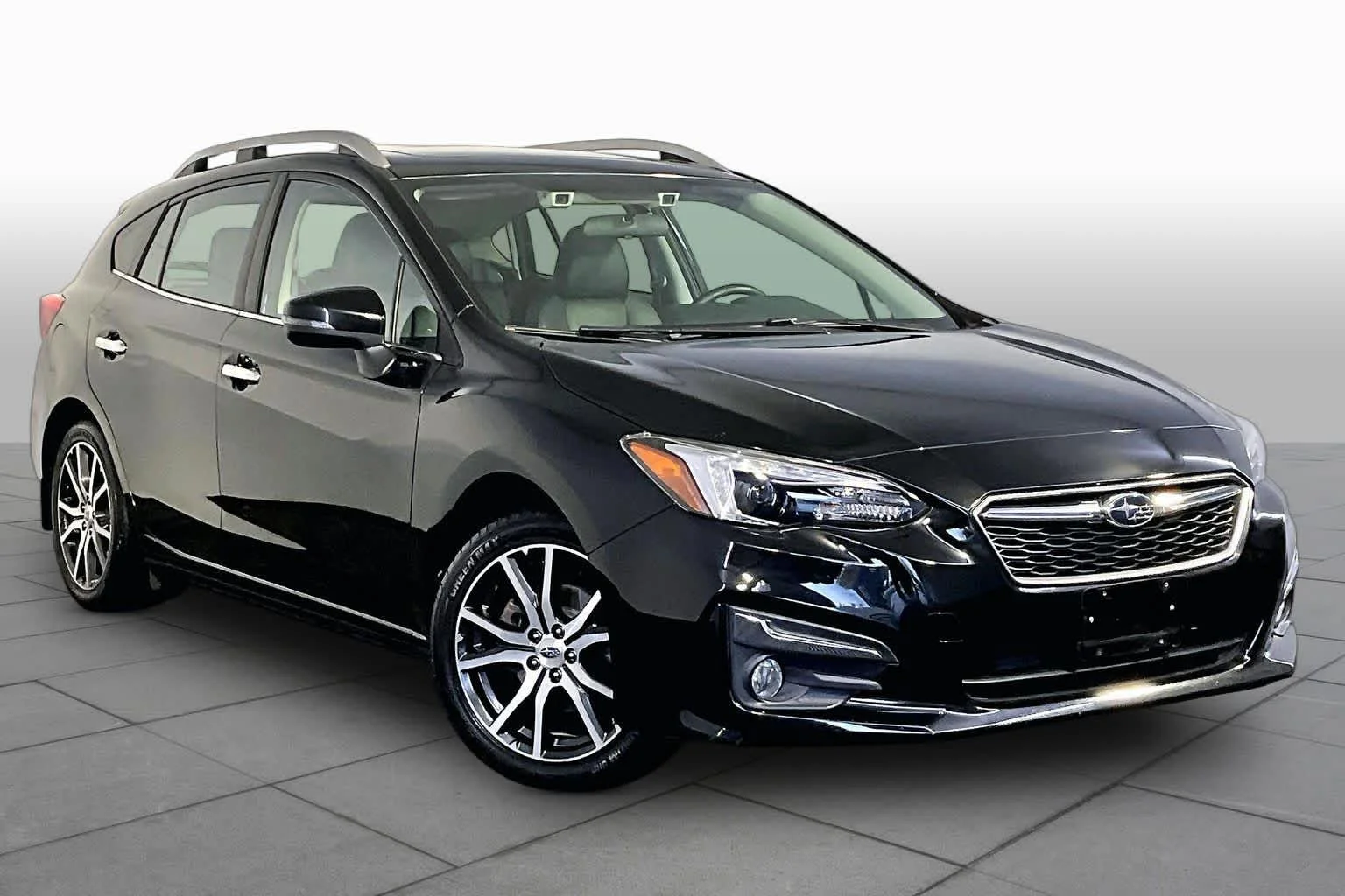 Used 2019 Crystal Black Silica Subaru Limited image 3