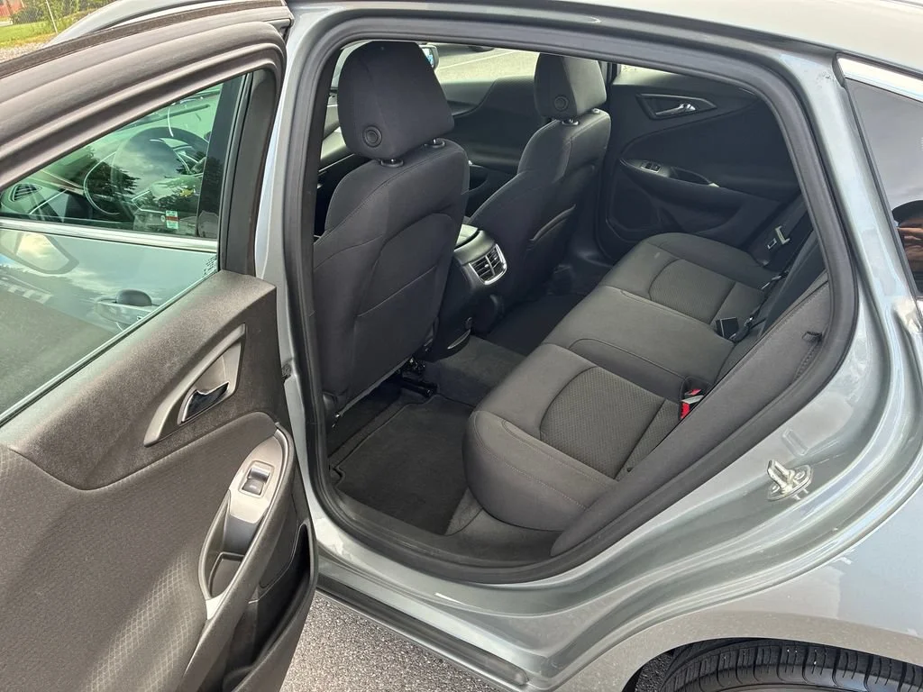 Used 2025 Sterling Gray Metallic Chevrolet 1LT image 35