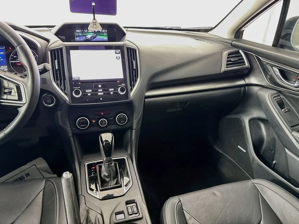 Used 2017 White Subaru 2.0i Limited image 29