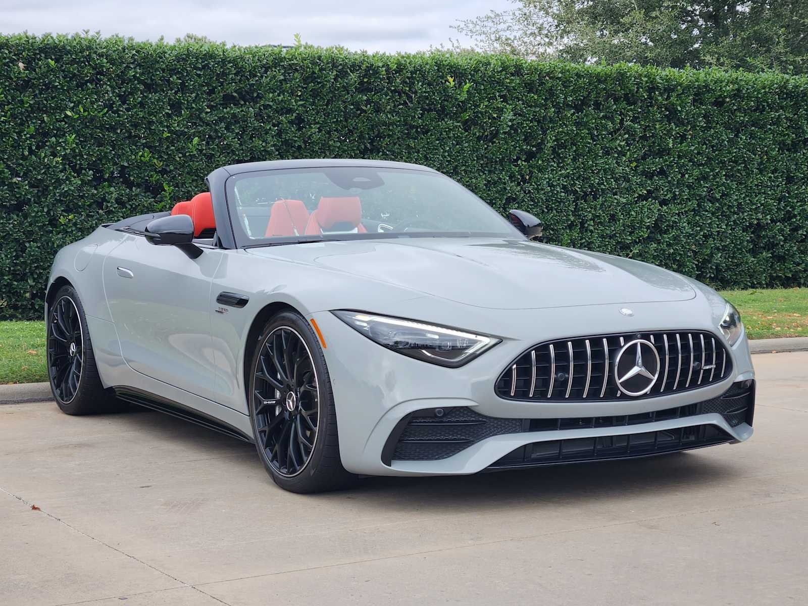 Certified Used 2025 MANUFAKTUR Alpine Grey Mercedes-Benz AMG® SL 43 image 3