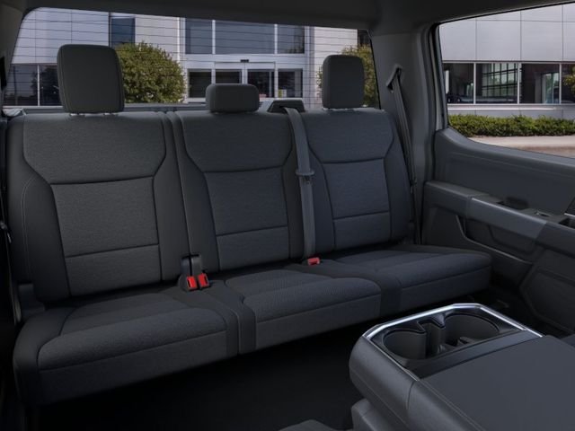 New 2026 Silver Metallic Ford XLT image 11