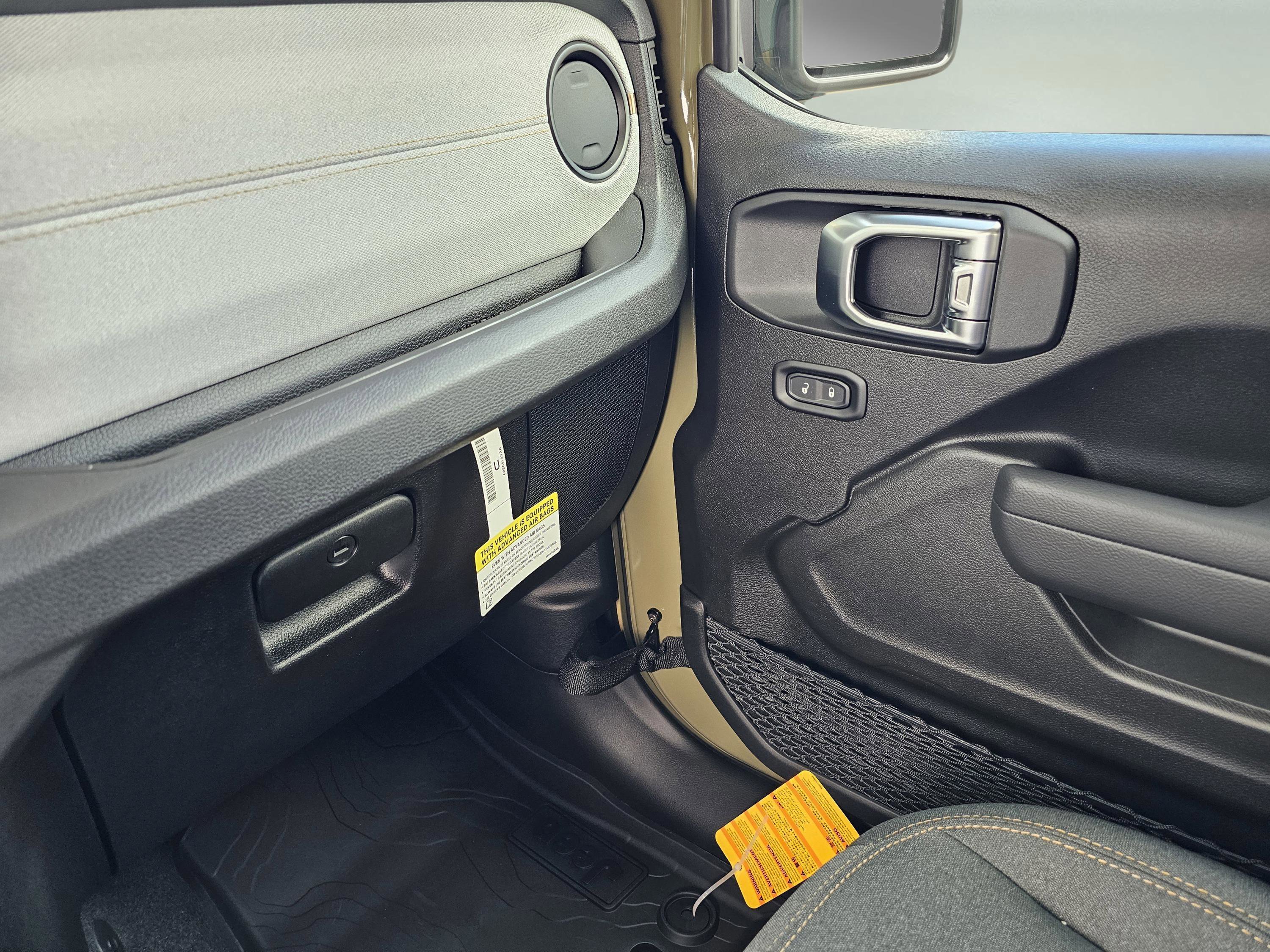 New 2025 41 Jeep Sport S image 25