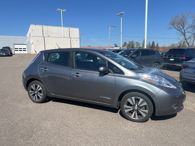 2015 Nissan LEAF SL