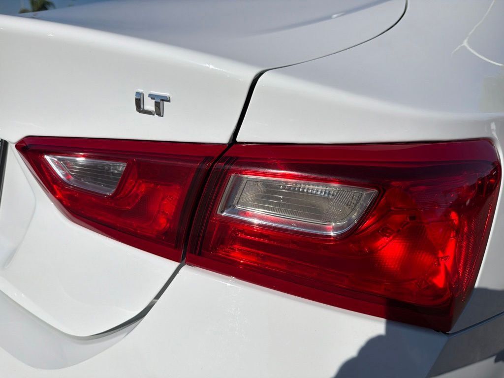 Used 2024 White Chevrolet LT image 4