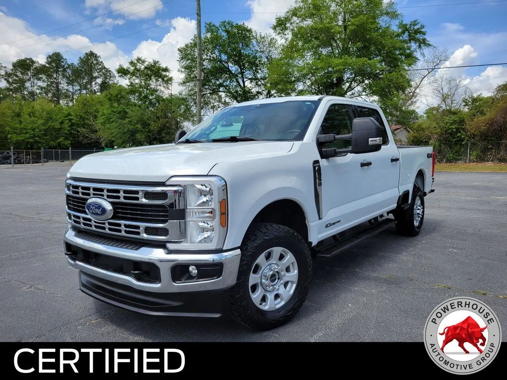 Used 2024 White Ford XLT image 1