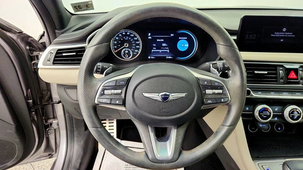 Used 2022 Savile Silver Genesis 3.3T AWD image 12
