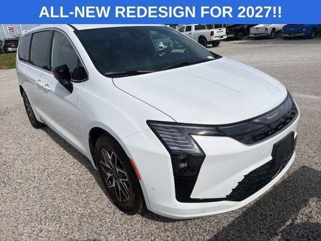 2027 Chrysler Pacifica Limited's photo
